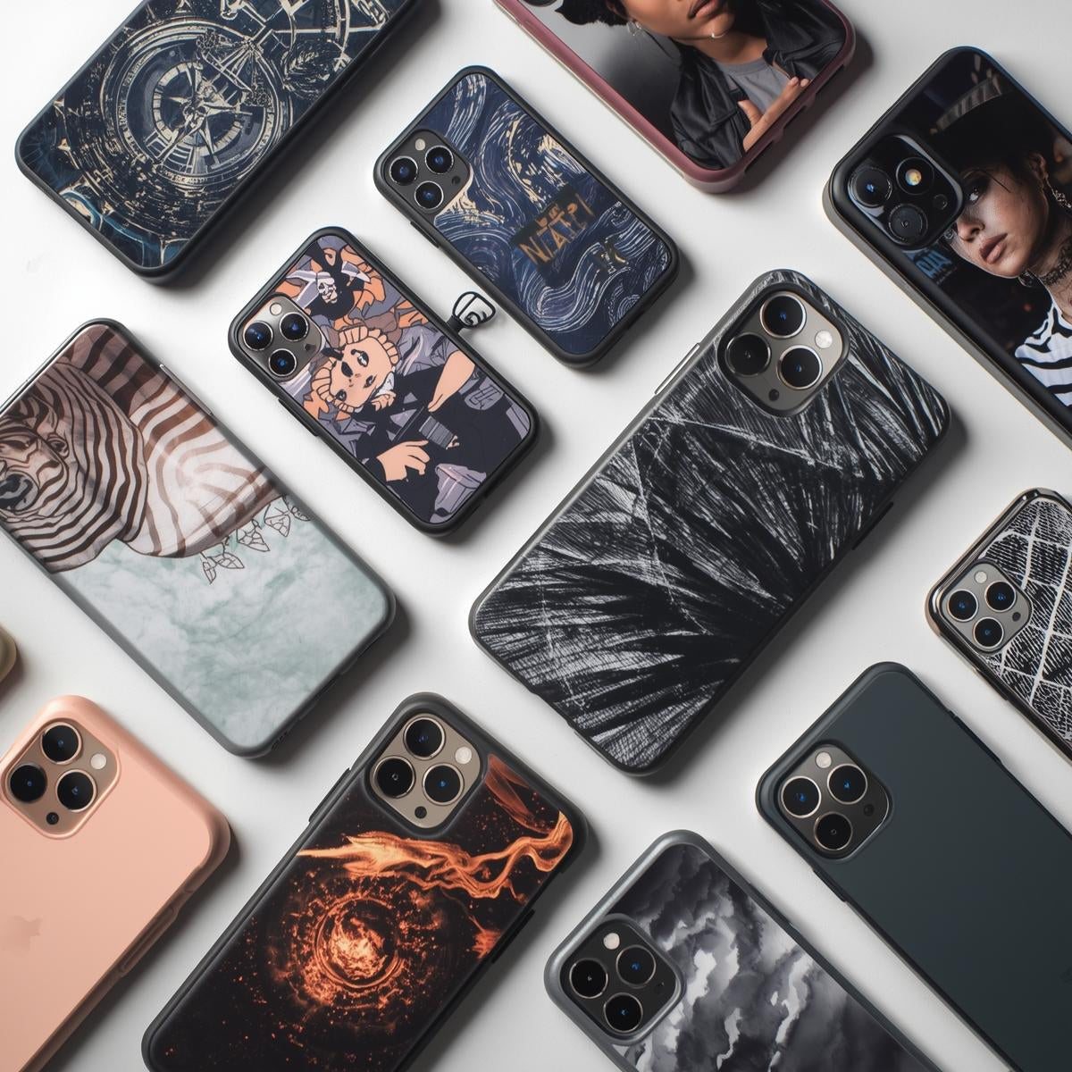 IPHONE COVERS